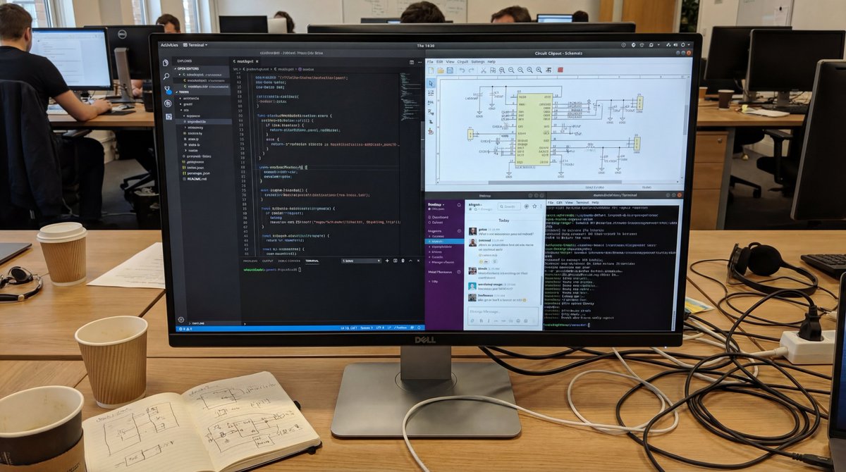 专业工作站屏幕提示词 - 3
